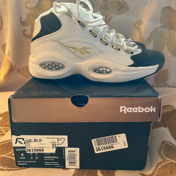 Reebok Question “Respect My Shine” - Iverson Sneakers - New In Box - Size 4Y - Picture 2 of 5